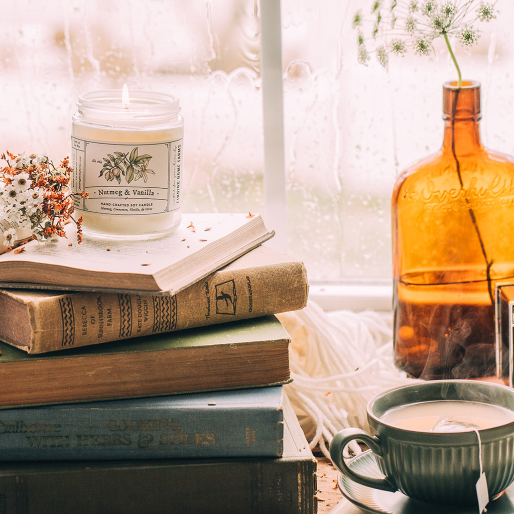 Soy Candle, Nutmeg & Vanilla, Warm Fall Scent: Small Jar