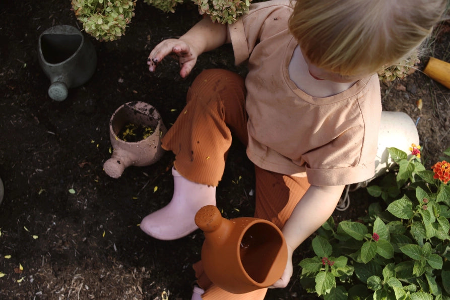 Terracotta Garden Set