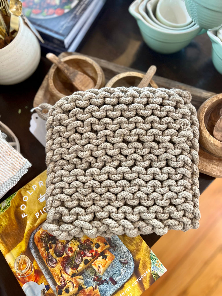 Square Crochet Pot Holder - The Workroom