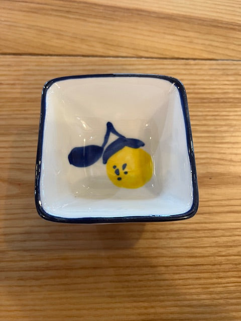 Hand-Painted Stoneware Dish with Lemons