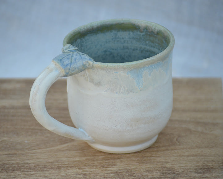 Small Mug Alabaster with Green Leaf