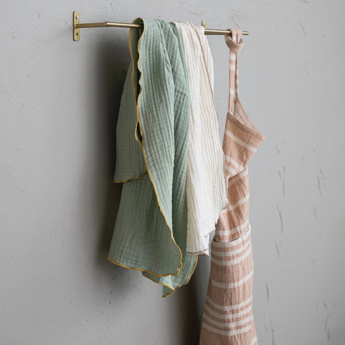 Metal Wall Rod, with Hooks, Matte Gold Finish