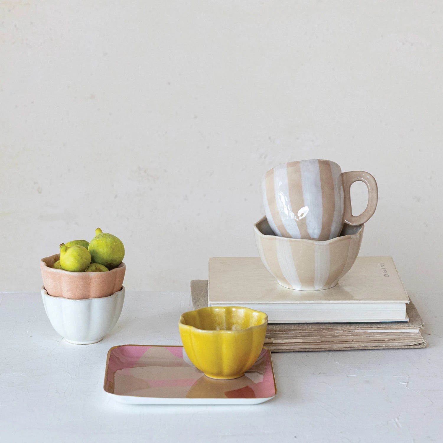 Stoneware Flower Shaped Bowl