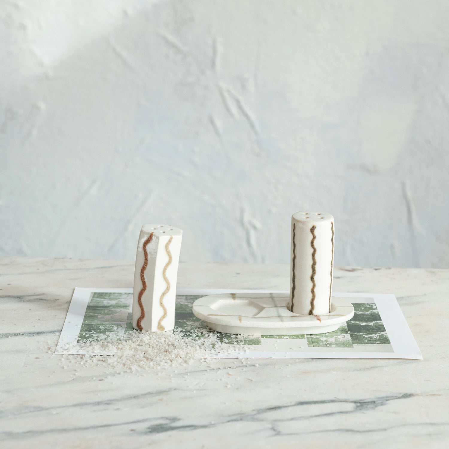 Hand-Painted Salt & Pepper Shakers With Tray