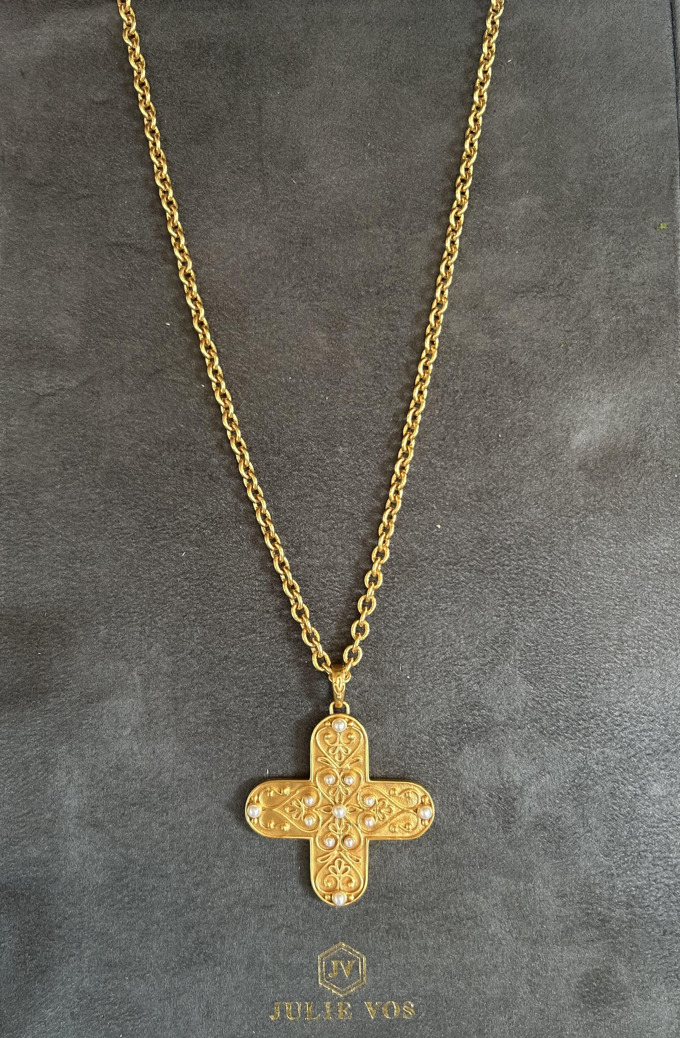 Malta Corinth Pendant, Gold, from Julie Vos
