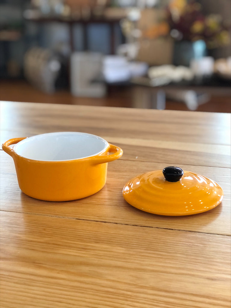 Stoneware Mini Baker with Lid, Vibrant