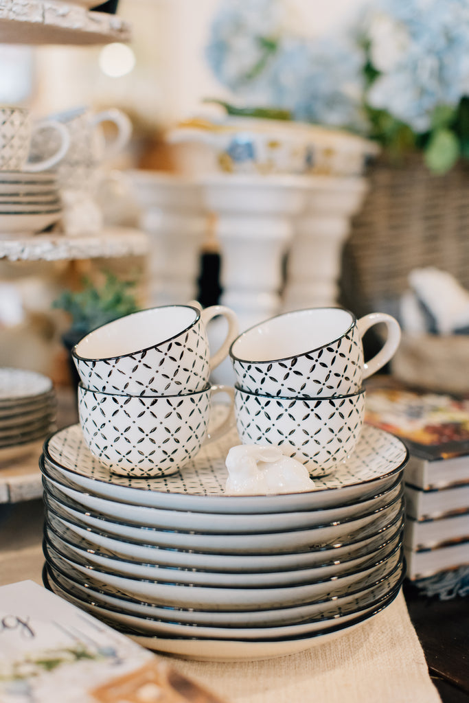 Norden Pattern Tea Cup and Saucer Set