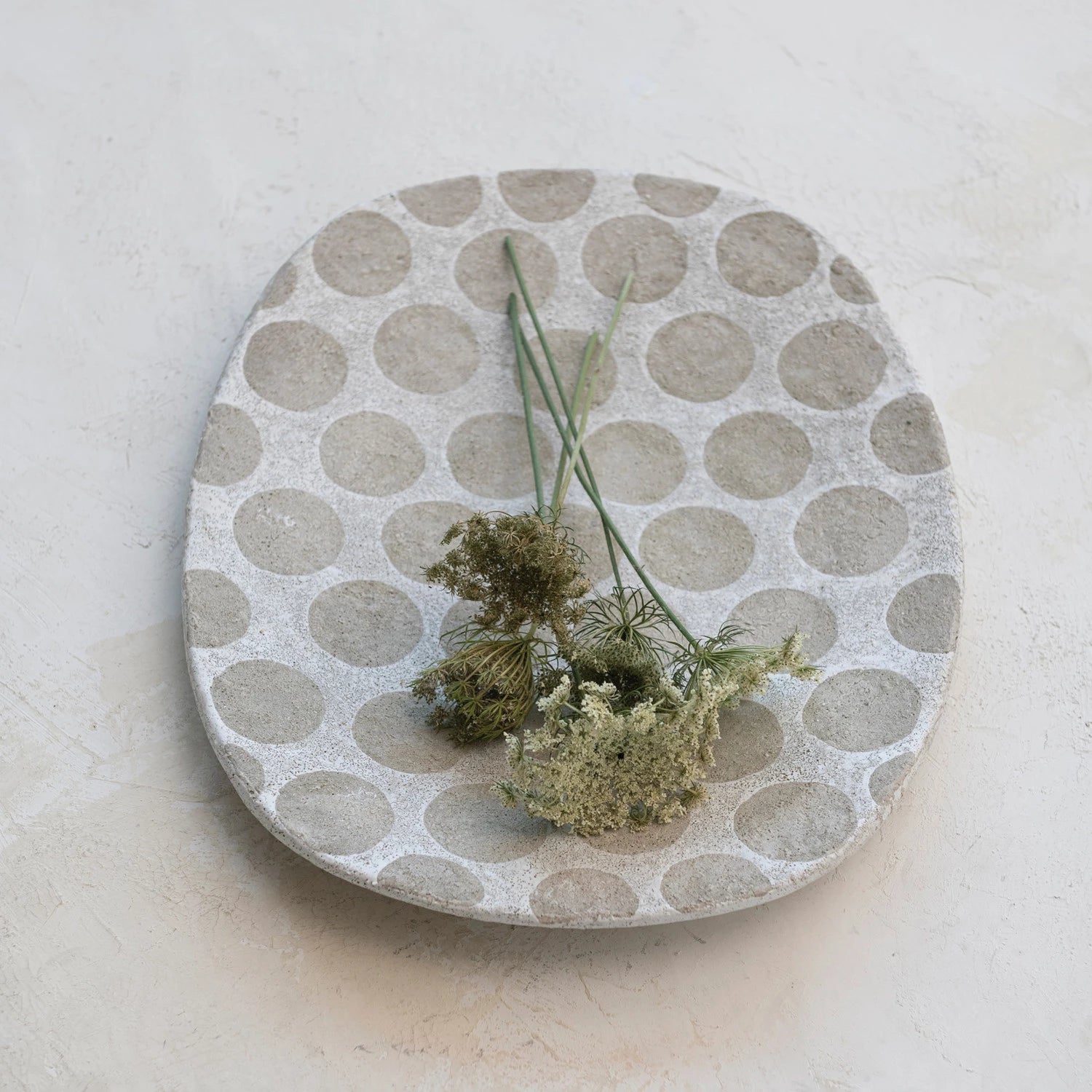 White & Cement Color Decorative Terra-cotta Platter with Wax Relief Dots